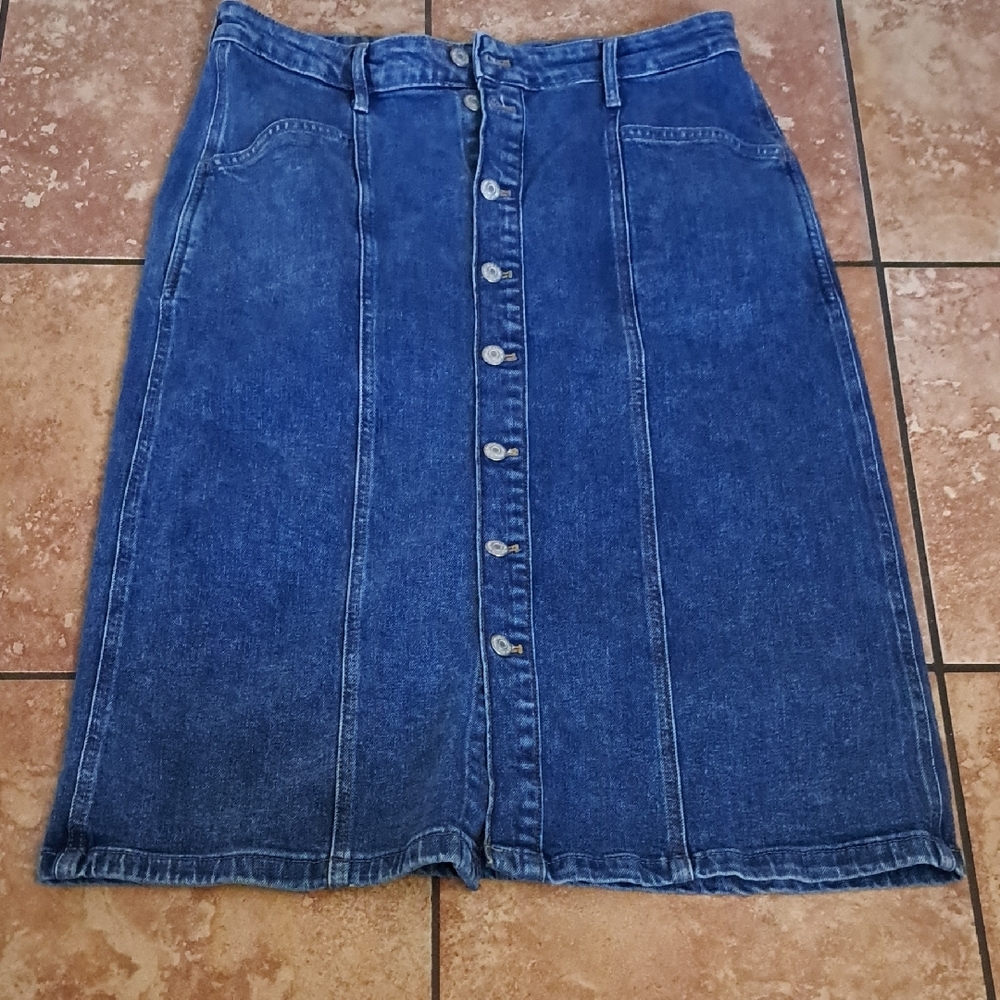 Old Navy Blue Pencil Skirt Knee-Length Casual